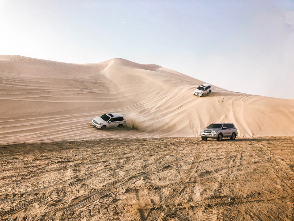 Kahire&den: Sandboarding ve Camel Ride ile 4x4 Çöl Safarisi